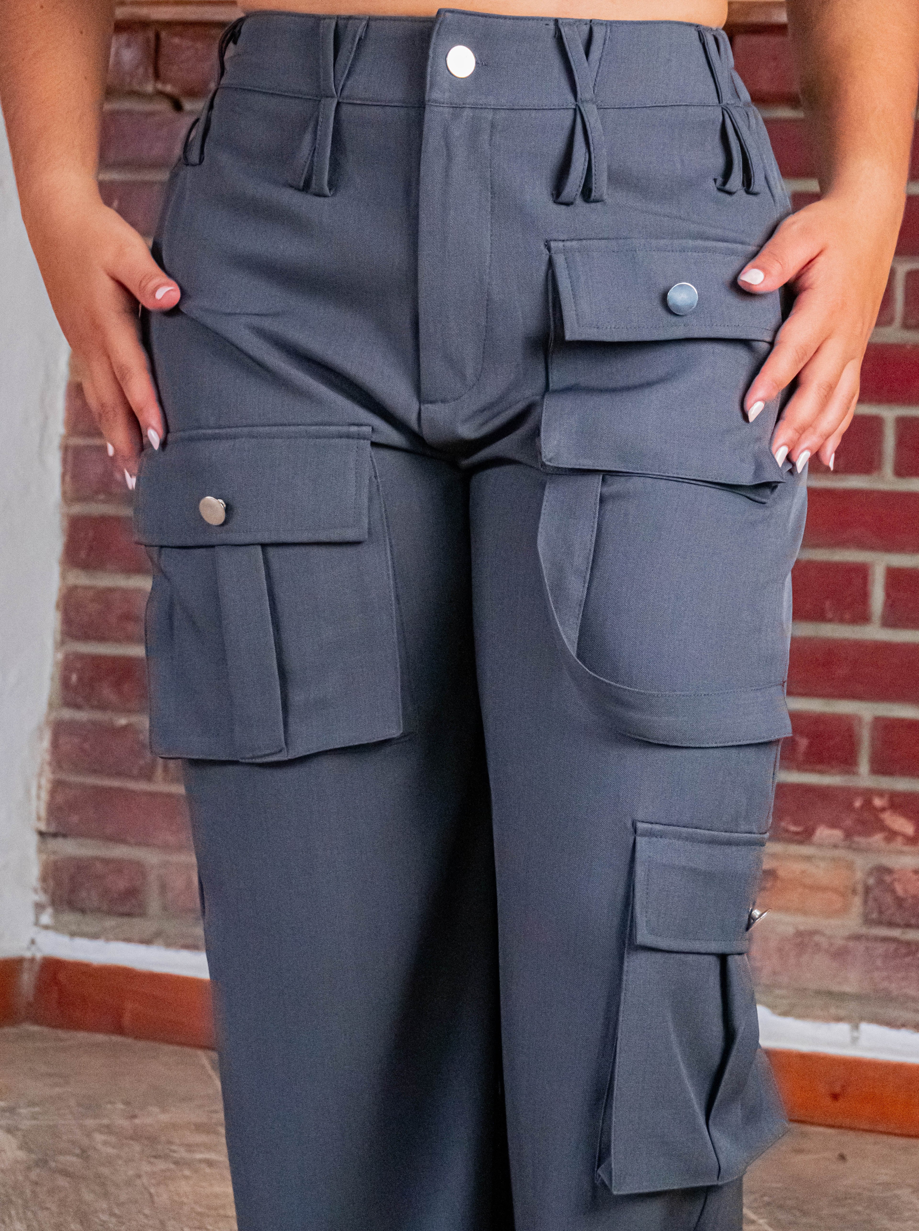 Pantalón cargo