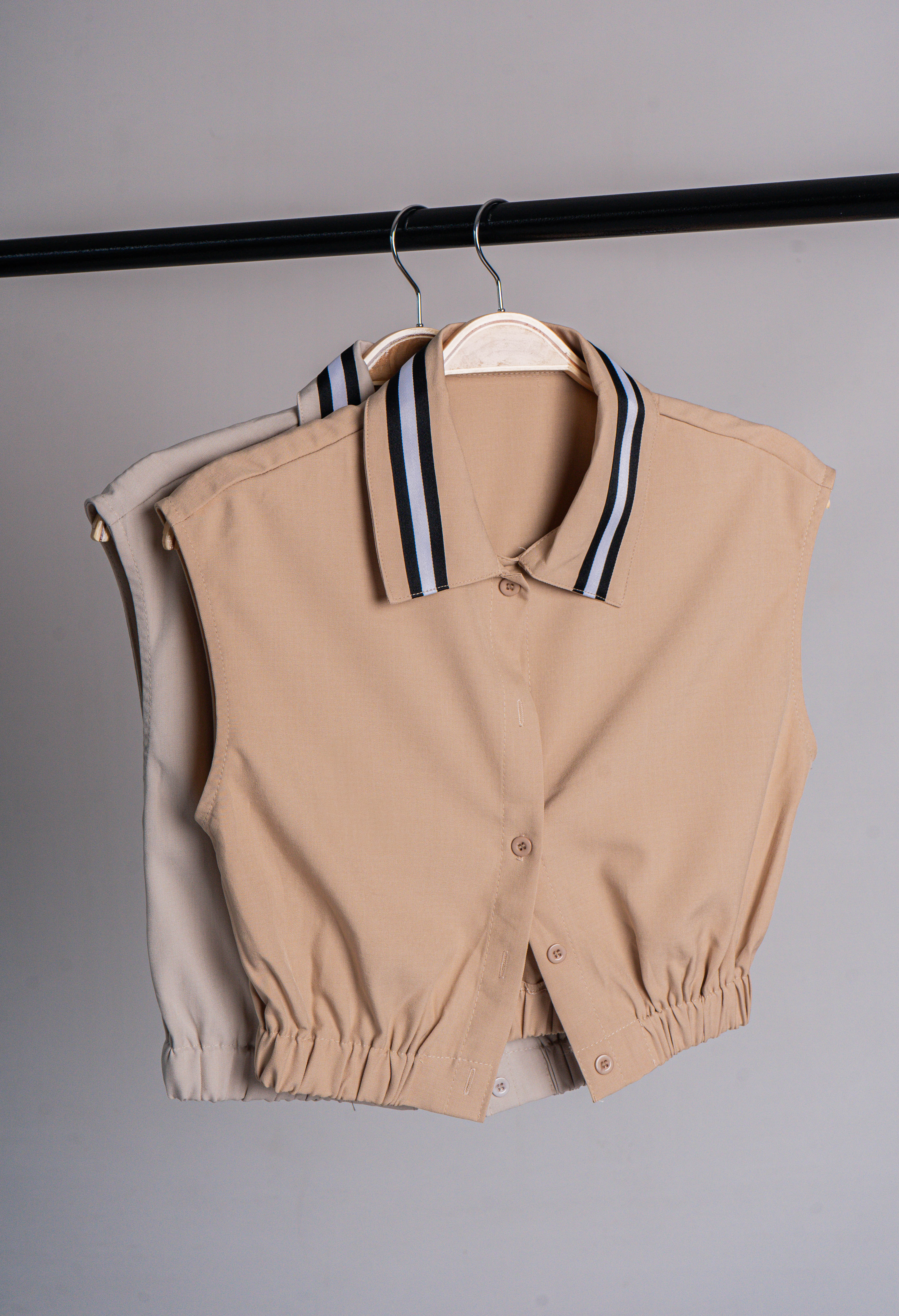 Blusa cuello combinado